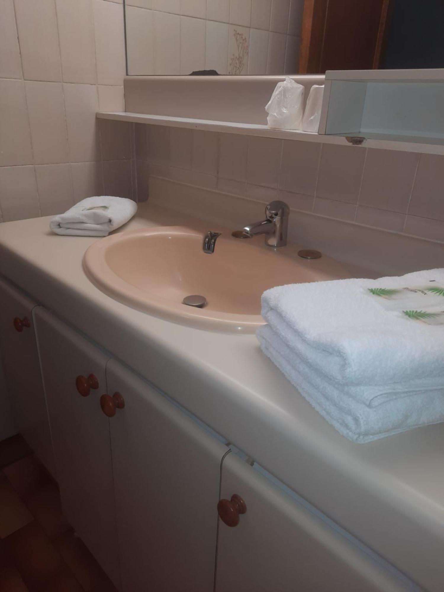 Hotel Central Дин Ле Бен Екстериор снимка